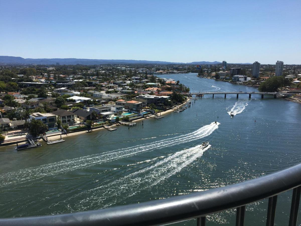 Silverton Apartment Resort Surfers Paradise Гоулд Коуст Екстериор снимка