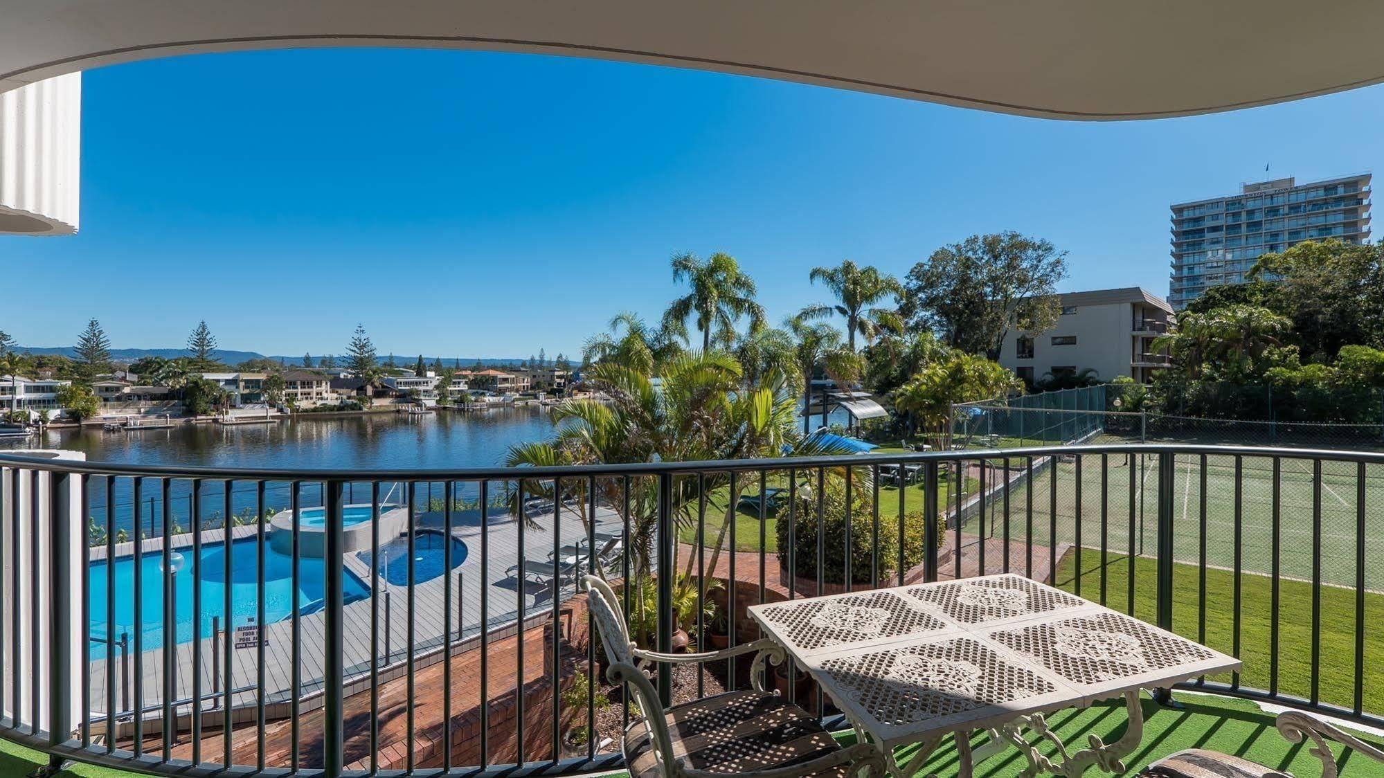 Silverton Apartment Resort Surfers Paradise Гоулд Коуст Екстериор снимка