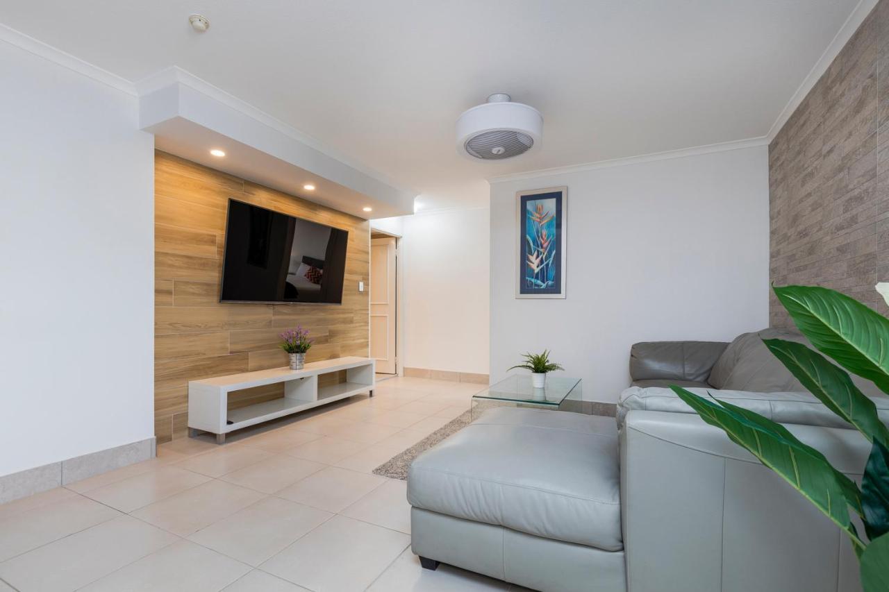 Silverton Apartment Resort Surfers Paradise Гоулд Коуст Екстериор снимка